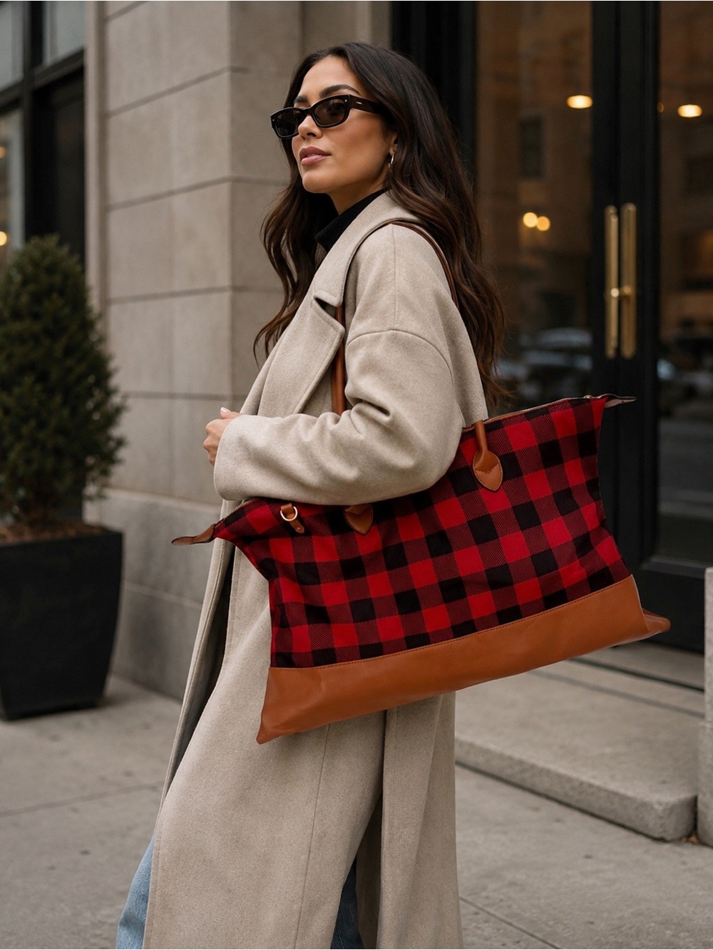 Le Miel Checkered Travel Bag